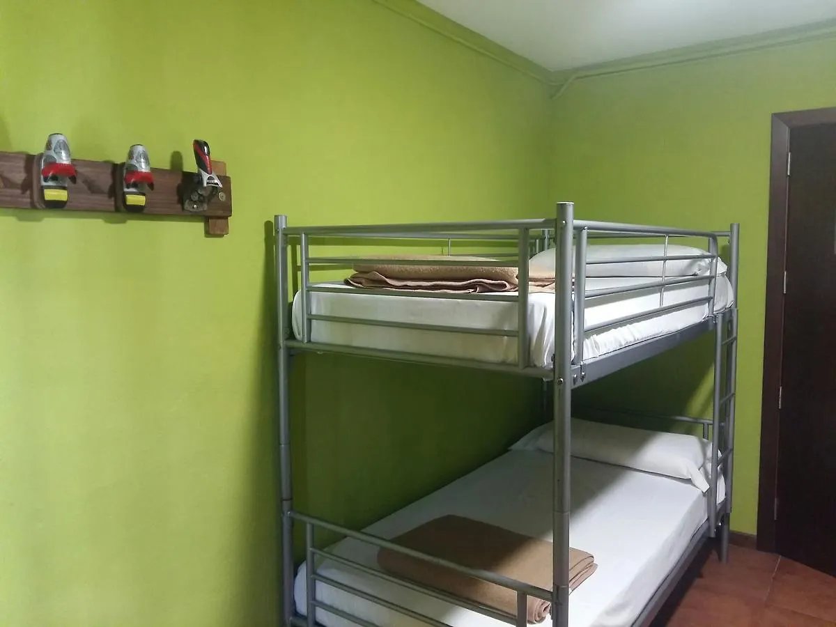 Alberg Les Daines Espot Hostal