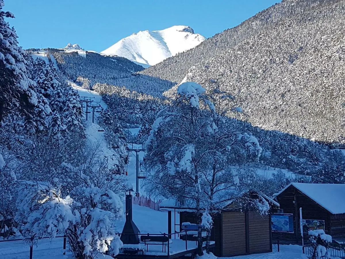 Hostel Alberg Les Daines Espot
