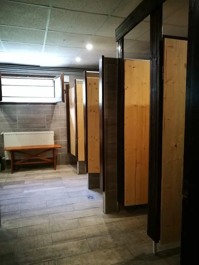 Alberg Les Daines Espot Hostal